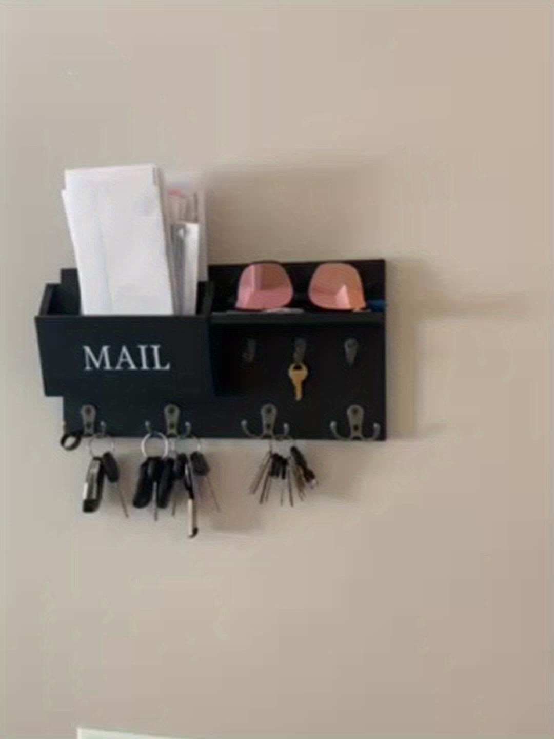 Soporte de llaves Original , montado en pared. Tambien para correo. Genial!!!!