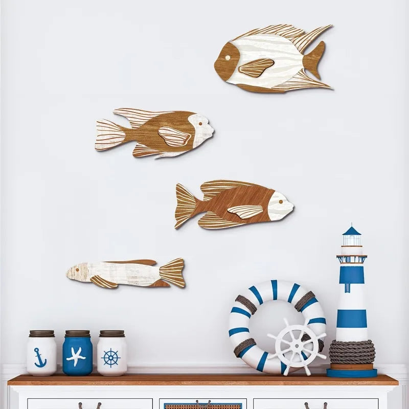 Juego de 4 peces decorativos de pared  de madera y hechos a mano.