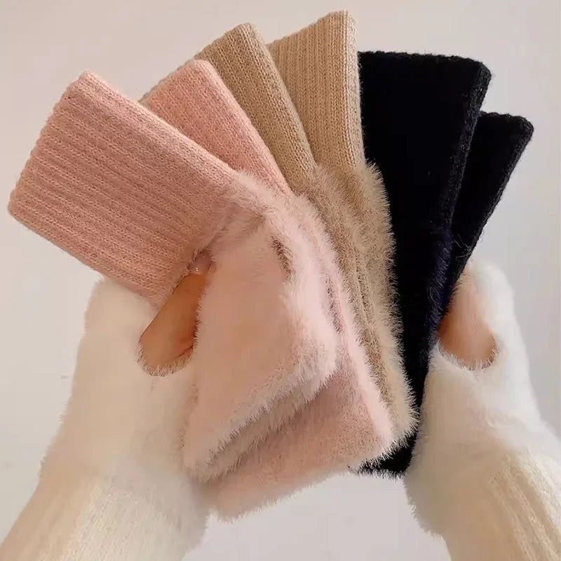 Guantes suaves de invierno con medio dedo para mujer.