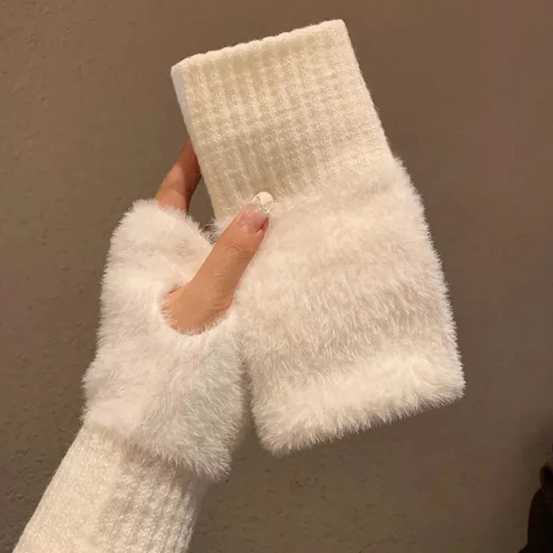 Guantes suaves de invierno con medio dedo para mujer.