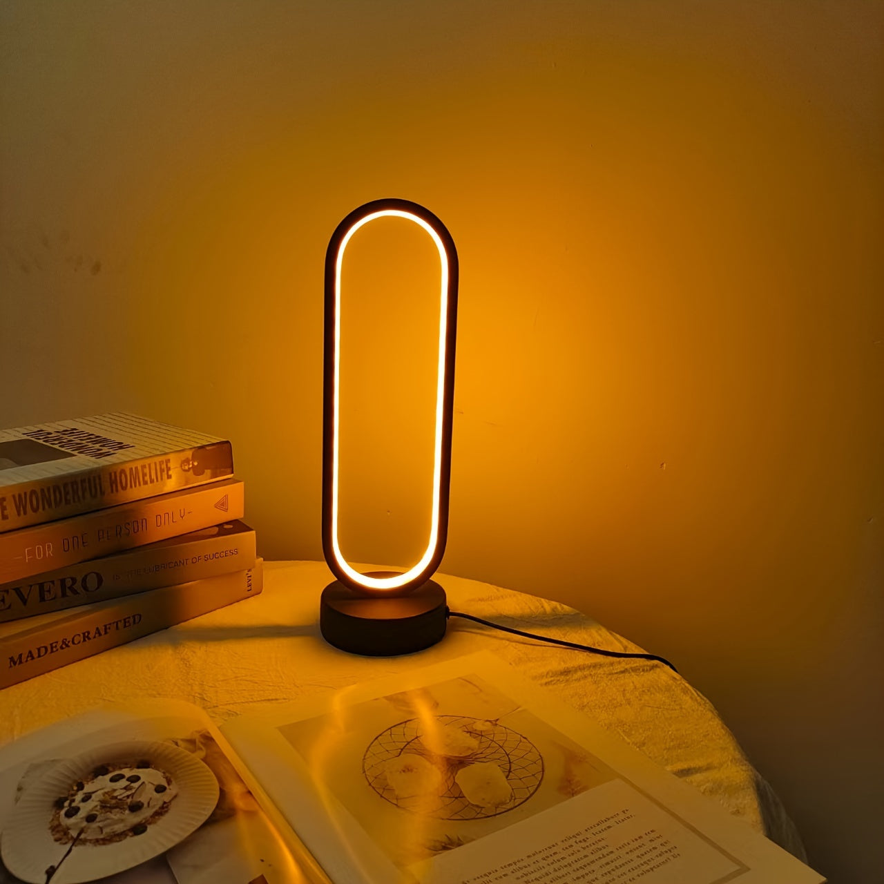 Lampara de mesa LED con forma de anillo, LUZ nocturna regulable.